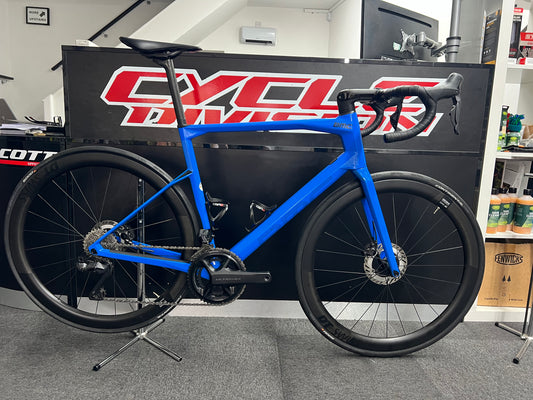 BMC 01 . Size 56. Shimano 12 speed electronic . DT Swiss wheels .