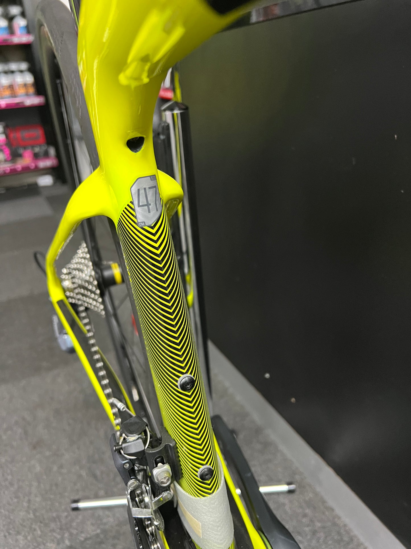 Cannondale Hi Mod System Six . Size 47 . Ultegra 11 speed. Cero AR30D wheels . Great spec and a fast bike .